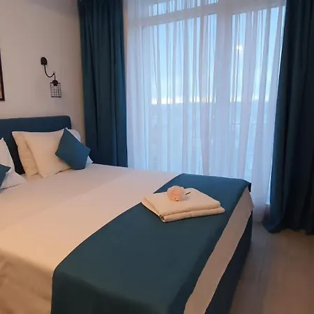Cozy & Piscina Incalzita,gym,masaj,sauna,jacuzzy Apartman *